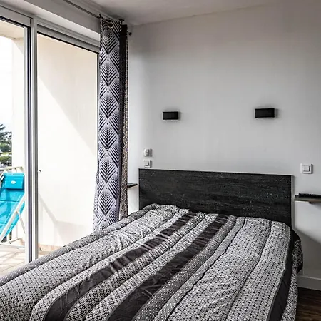 Vue Panoramique Mer, Pret De Velos, Wifi *